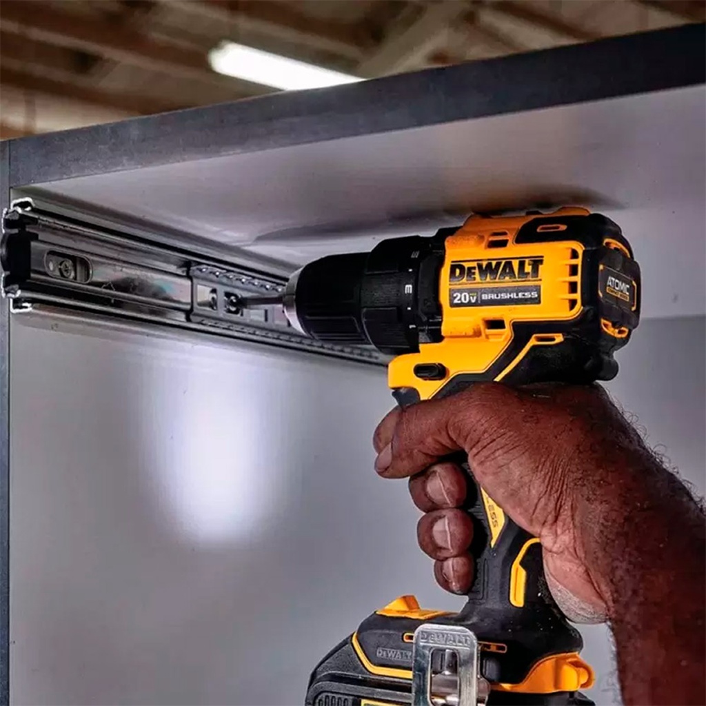 Taladro Inalámbrico Dewalt DCD708